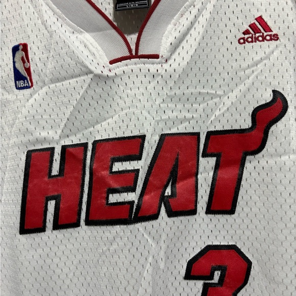 Dwayne Wade Heat NBA Adidas white basketball Jersey, men’s large - Picture 6 of 10
